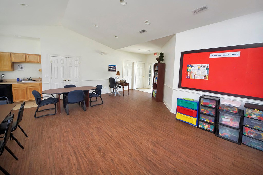 Community room at Broadwater Townhomes in Chester, VA
