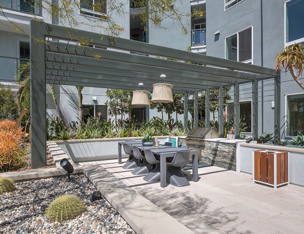 Rivair Apartment Homes