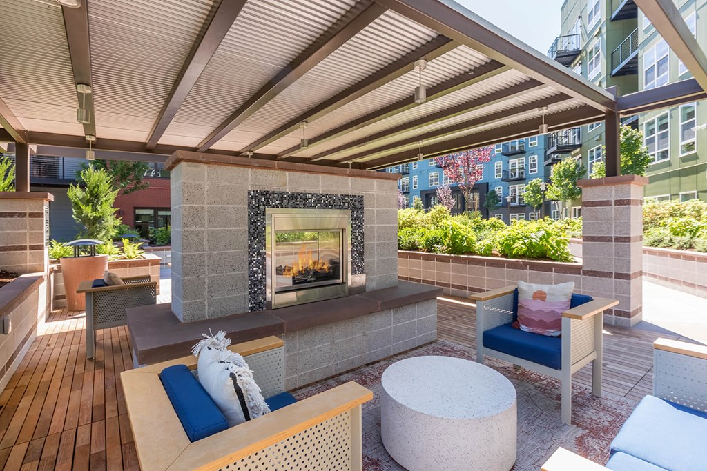 Courtyard Fireplace at North at Totem Lake Apartments in Kirkland WA