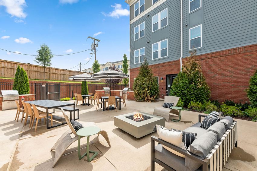 The Moxley Apartments, 4040 Gateway Dr., Fairfax, Va - Rentcafe