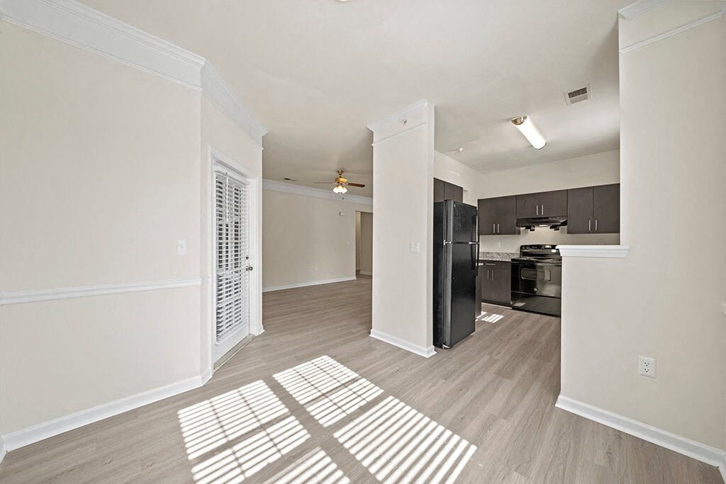 Dining area in kitchen at Grand Oaks in Chester VA