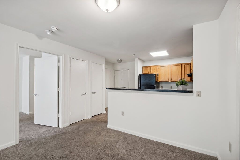 Dining area at The Woods at Victoria Park Apartments in Woodbridge VA