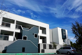 Exterior Building at Hilltop Commons Apartments in San Pablo CA - Photo Gallery 6