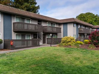 Exterior Buildings and Landscape at Wyndover Apartment Homes in Novato CA