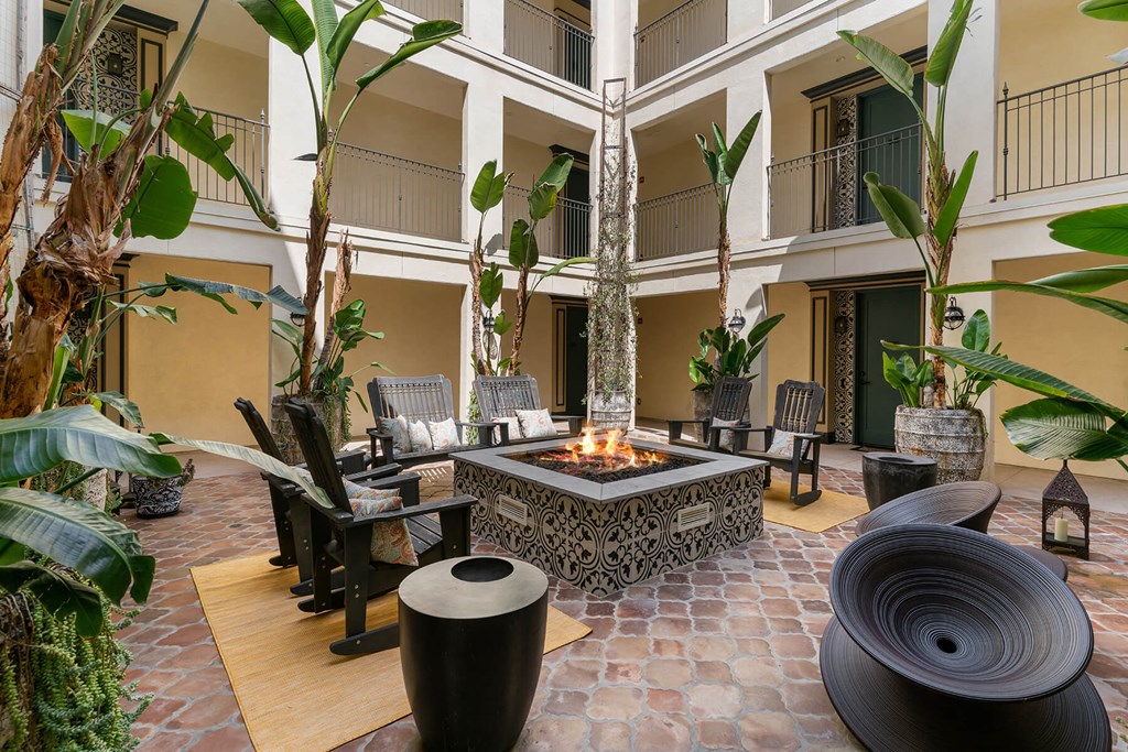 xterior Courtyard The Hearth Fire Feature