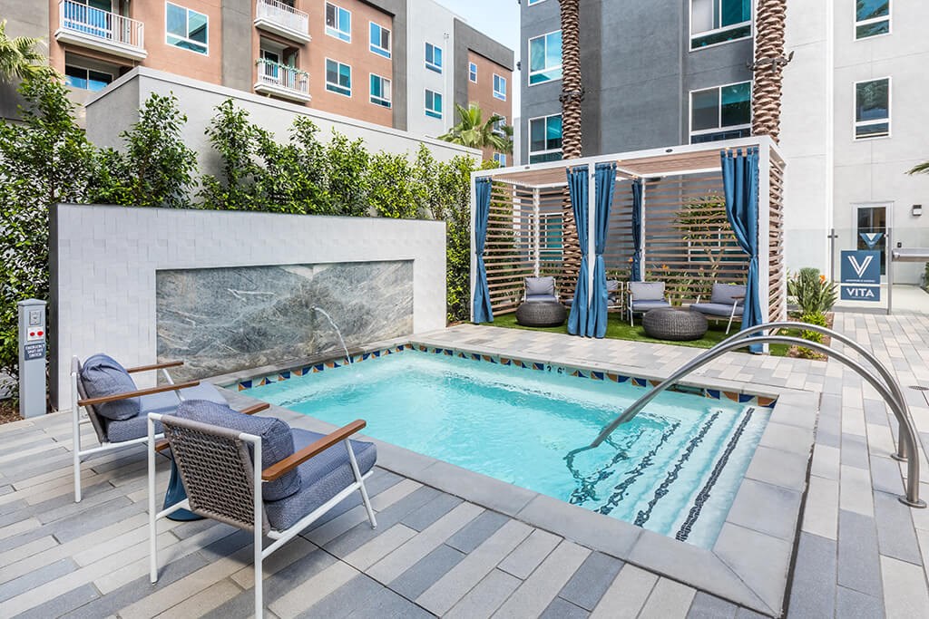 Exterior Courtyard Vice Spa and Cabanas at Vita Apartment Homes in Orange CA