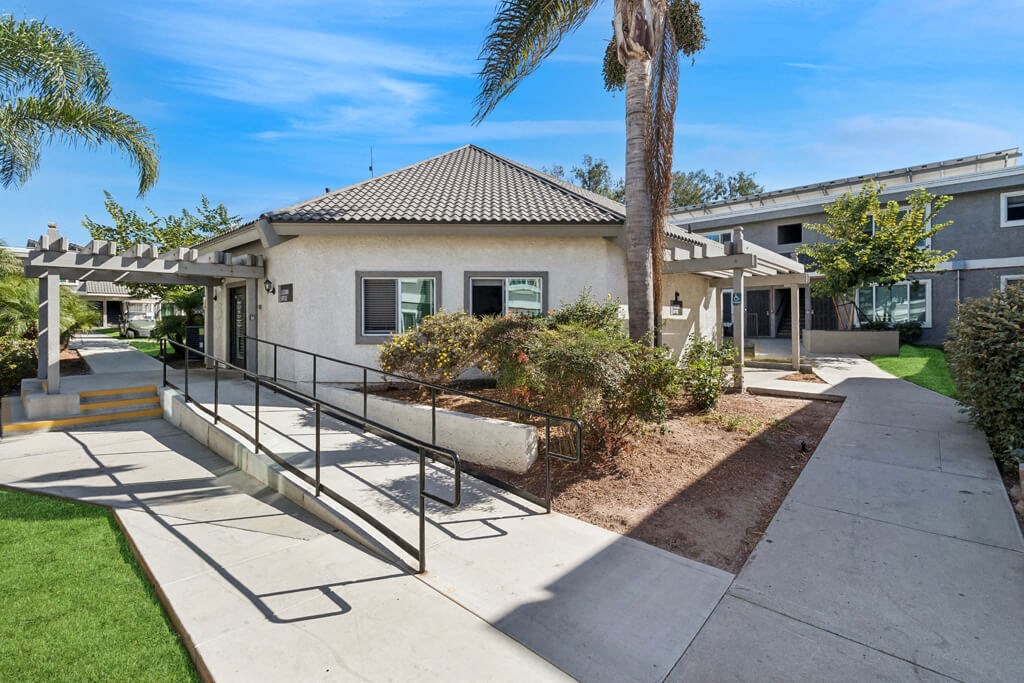 Exterior Leasing Center at Park Crest Apartments in San Diego CA
