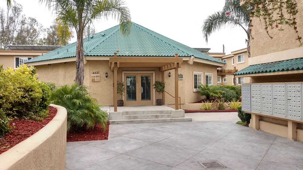 Exterior Leasing Office and Mailboxes at Park Crest Apartments in San Diego CA