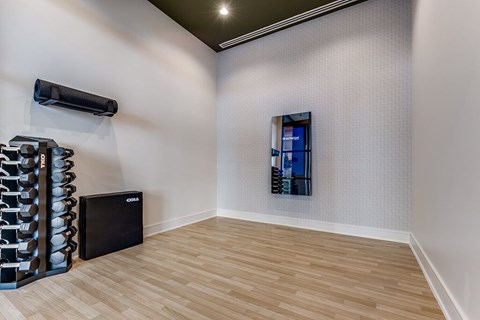 Fitness center studio at 1010 Waugh Apartments in Houston TX