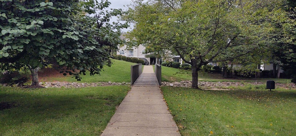 Green Space with walking path at Riverwoods, Riverwoods at Towne Square, and Riverwoods at Lake Ridge in Woodbridge VA