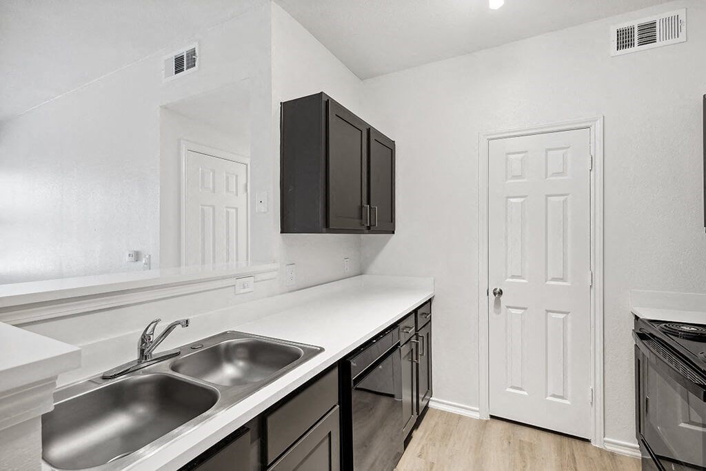 Kitchen at Bonito Parque Apartments in San Antonio TX