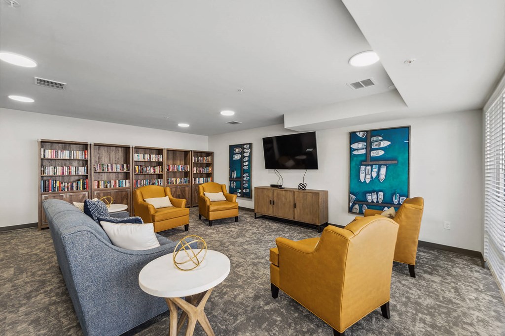 Library at Auburn Court Apartments in Auburn WA