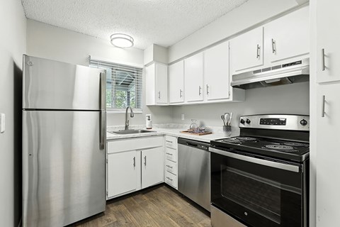 1441 Lebanon Pike Studio-3 Beds Apartment for Rent