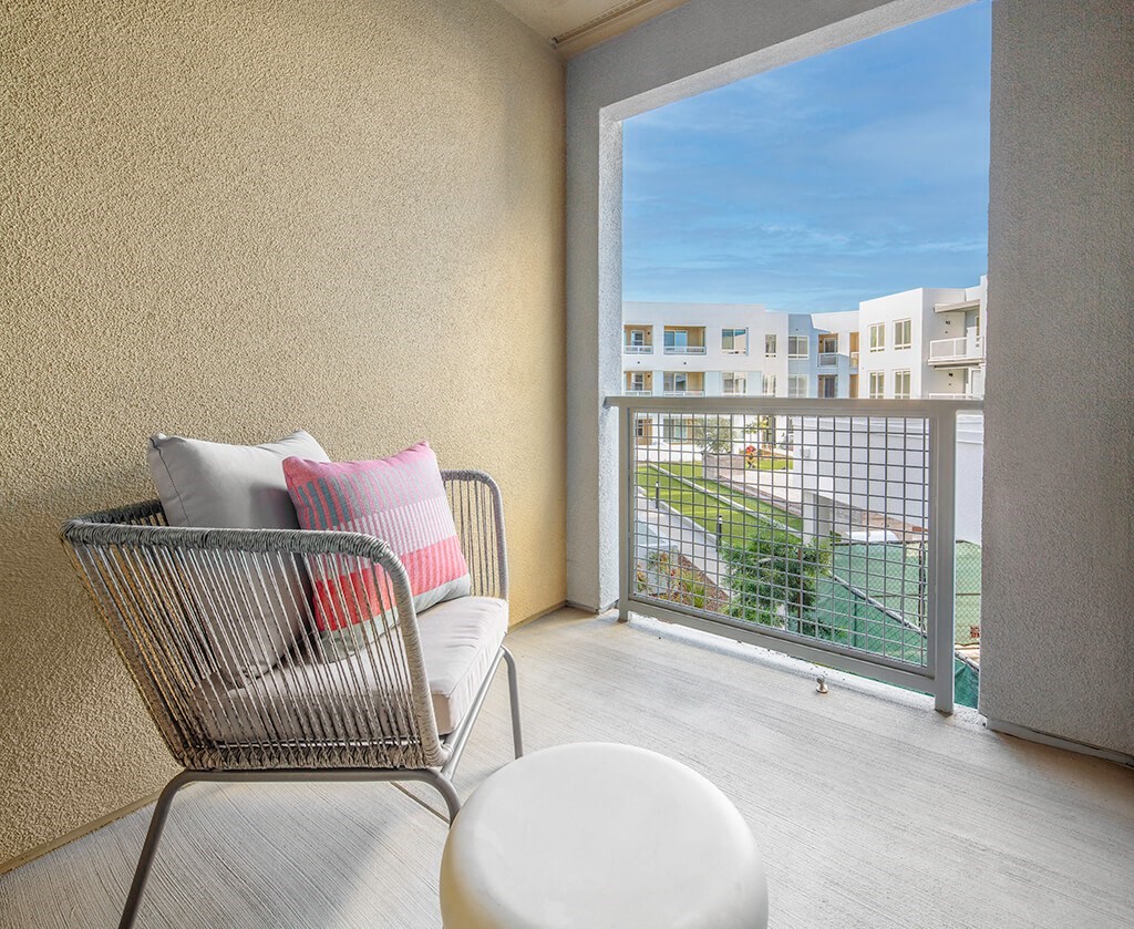 Model Oynx Design Package Patio at Bevel Apartments in San Diego CA