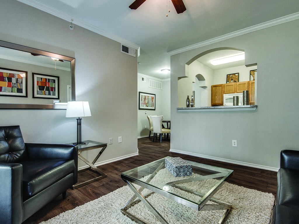 Open living room at Kensley Apartment Homes