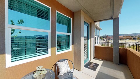 Brix Design Package Kitchen Seating at The Braydon Apartments in Napa CA