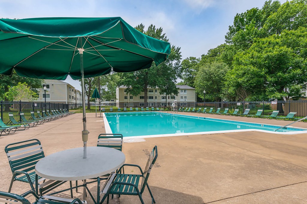 Outdoor swimming pool at Leesburg Apartments in Leesburg VA