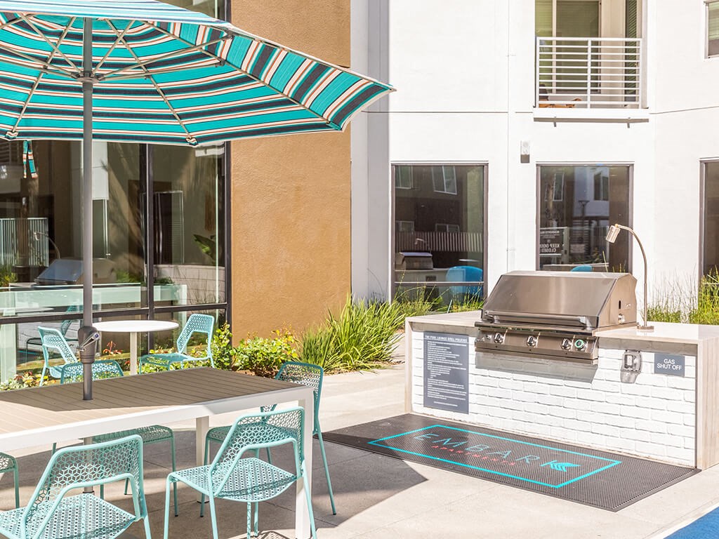 Pool Grills and Tables at Embark Apartments in Fremont CA