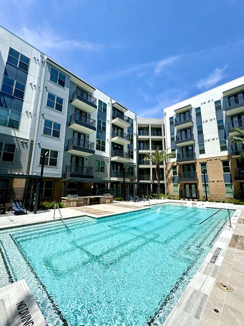 Swimming pool at Heights at 1520 Apartments in Houston TX