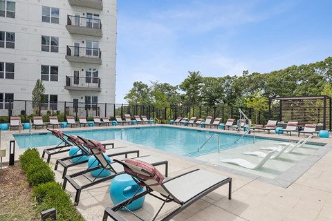 Pool at Jayden Apartments in Peabody MA
