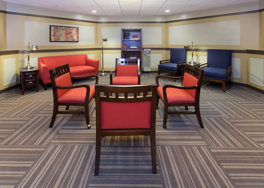 The Lodge At Morgan Hill Apartments