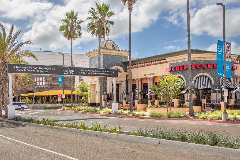 Rivair Apartment Homes