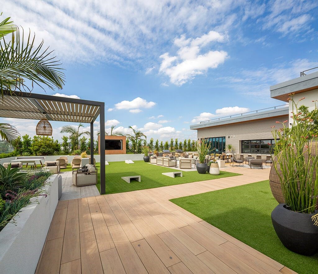 Sky Deck at The Wylden Apartments in Los Angeles CA