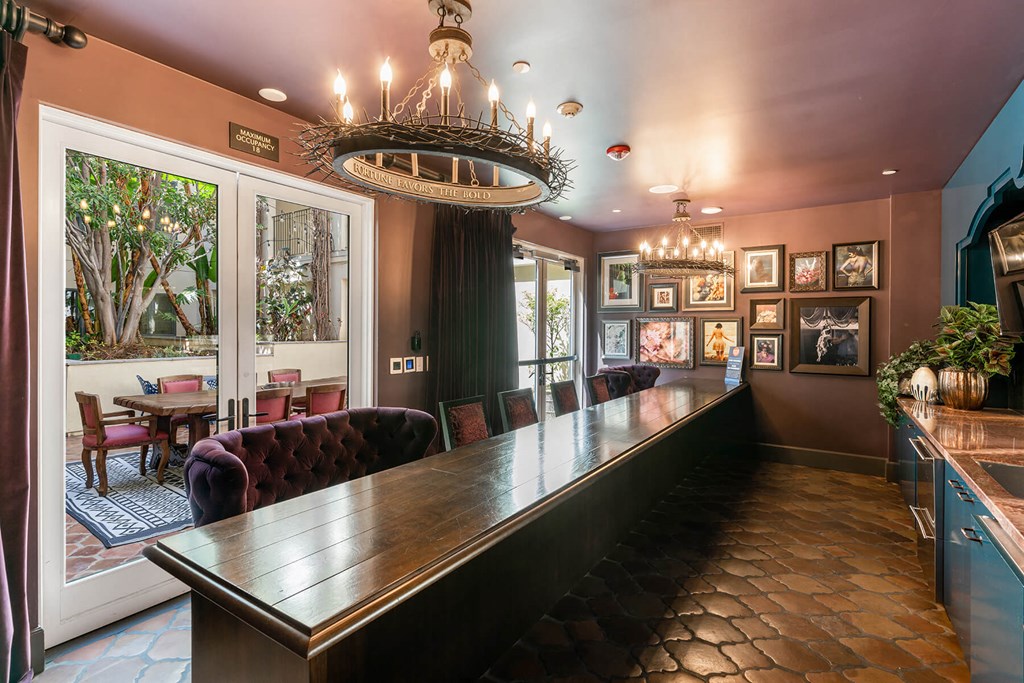 Social Lounge Enchanted Fig Looking Outside