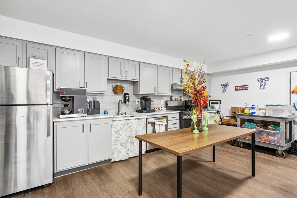 Social Lounge Kitchen at Meridian Court Apartments in Federal Way WA