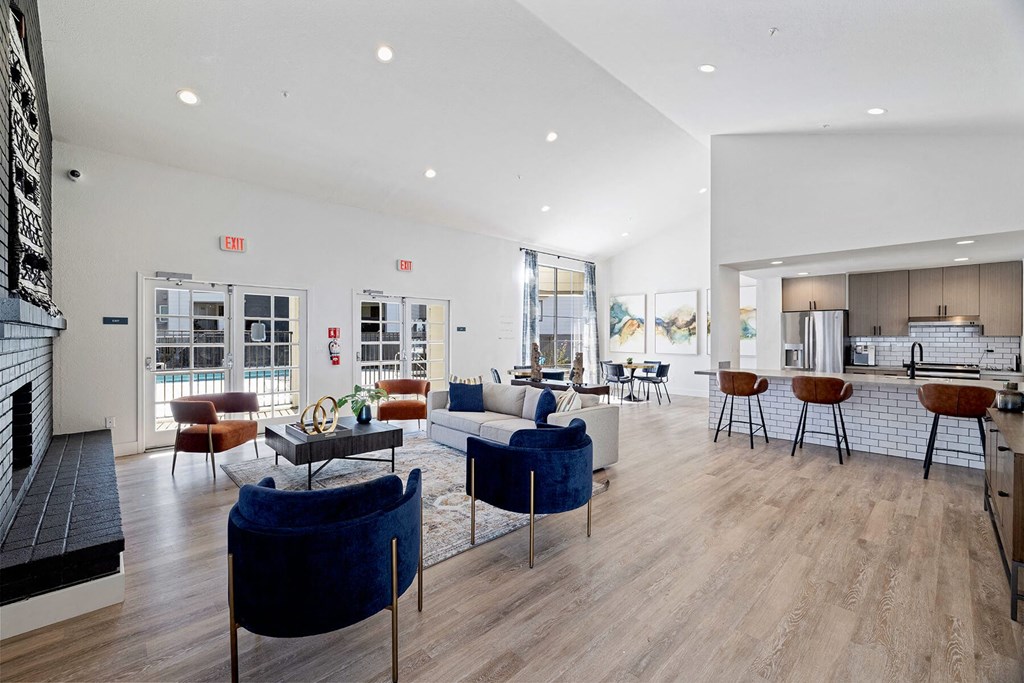 Social Lounge at Hilltop Commons Apartments in San Pablo CA