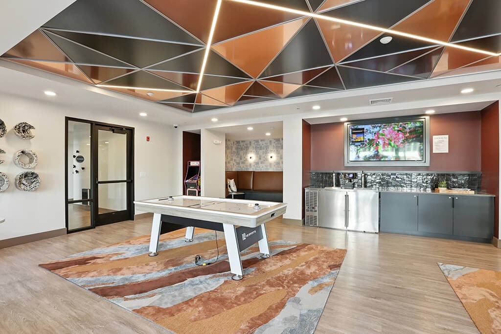 Social lounge at Station 316 Apartments in Woburn MA