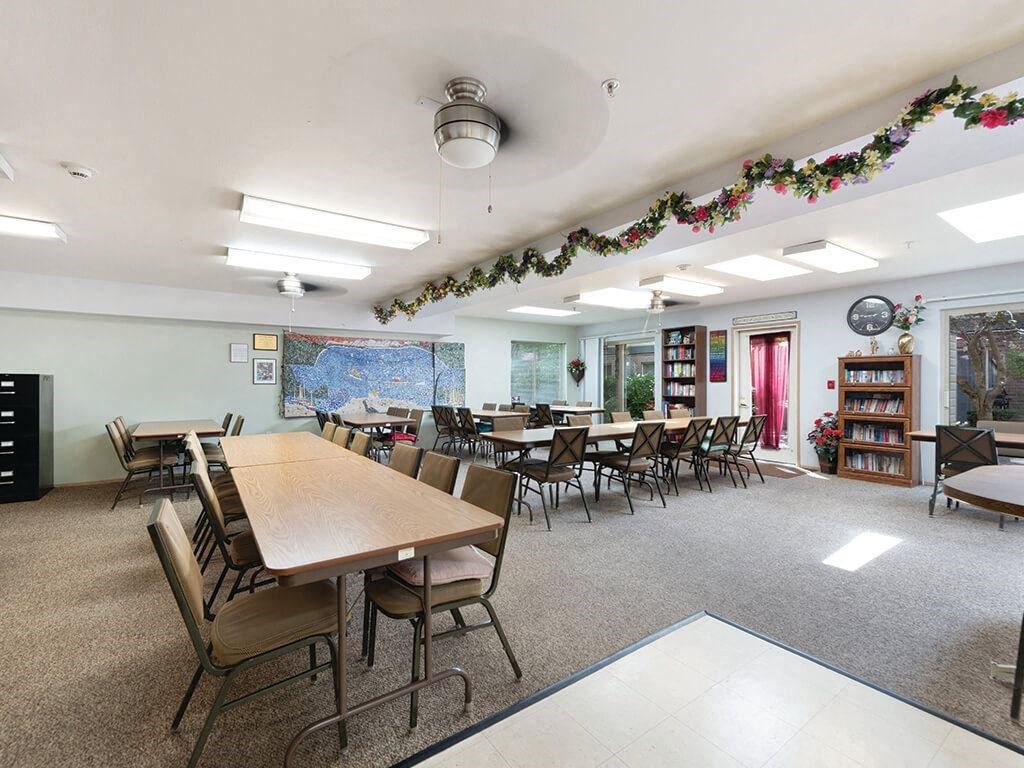 Social Lounge at Boardwalk in Olympia WA