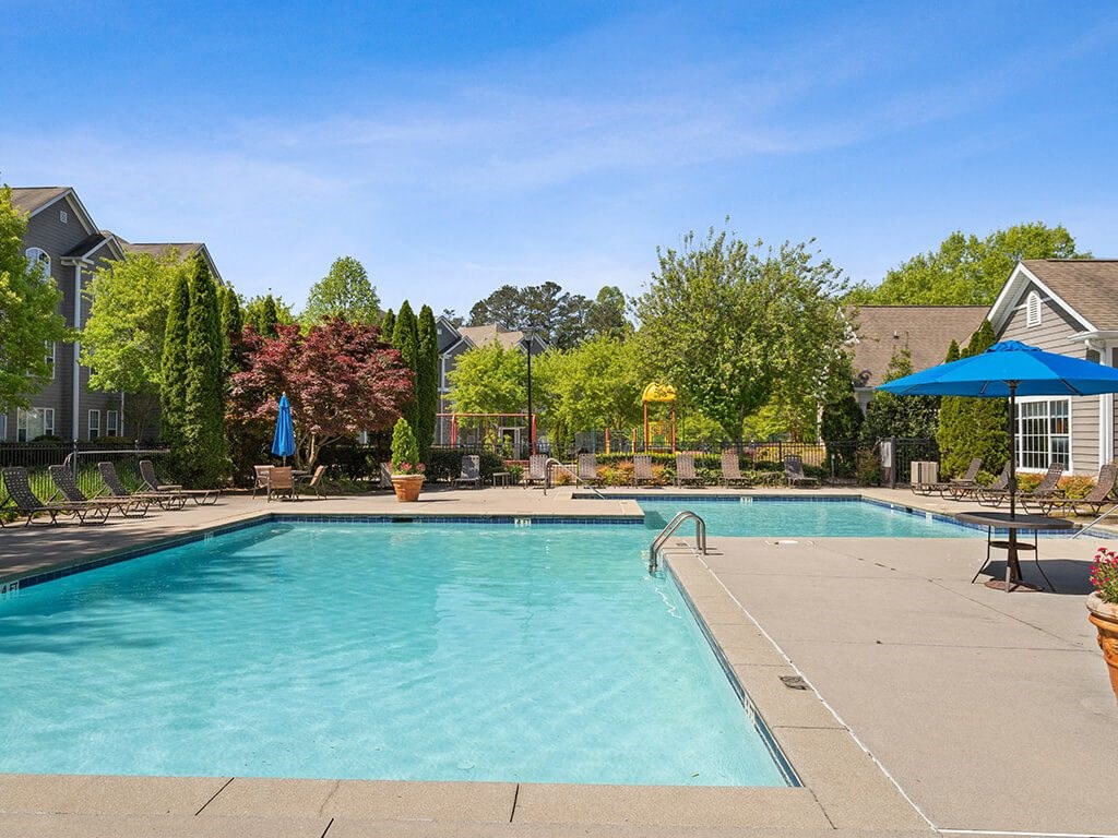 Swimming pool at Lakeside Vista in Kennesaw GA