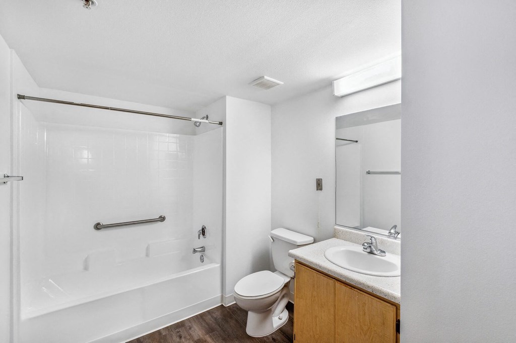 Vacant Apartment Bathroom at Harvard Yard