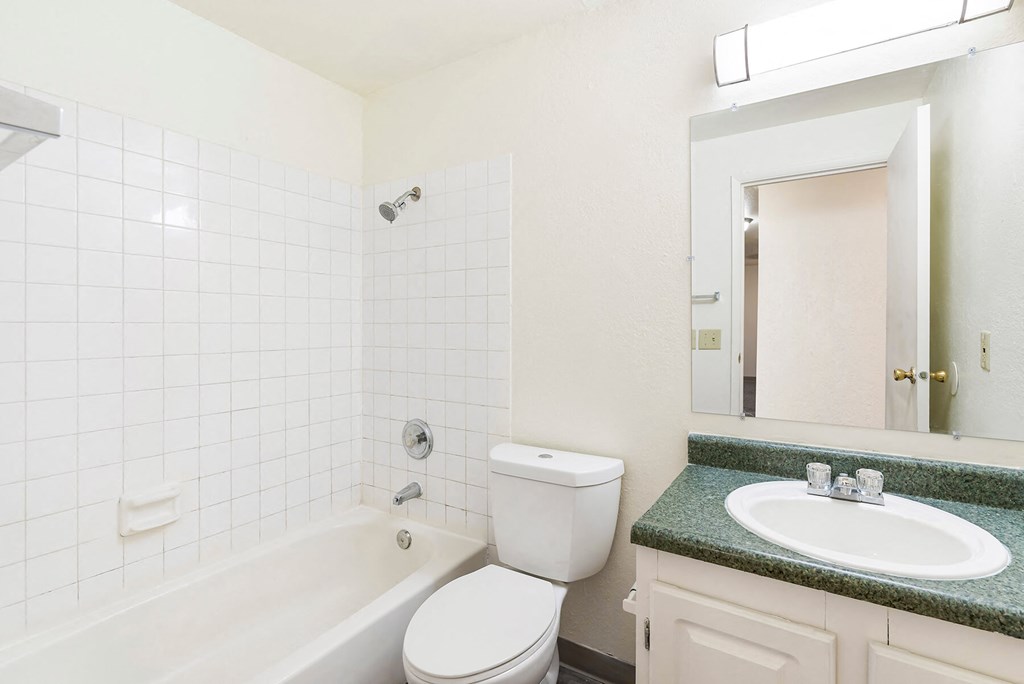 Vacant Bathroom at Arbor Park Apartment Homes in Mount Vernon VA