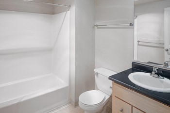 Vacant Bathroom at Collins Circle Apartments in Portland OR - Photo Gallery 5