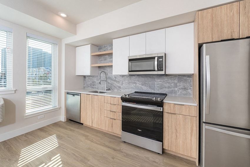 Skylar Grand Apartments