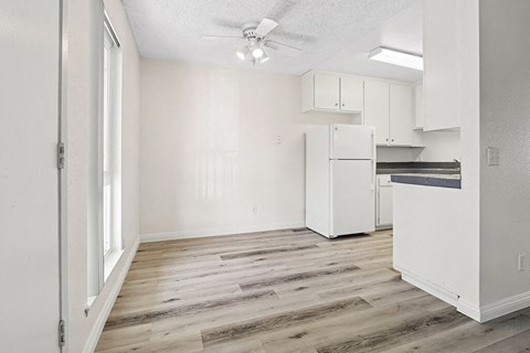Dinging Area and Kitchen at The Stratton Apartment Homes in San Diego CA