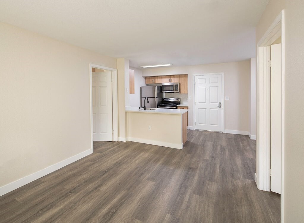 Vacant Light Finish Living Room at il Palazzo Apartments in San Diego CA