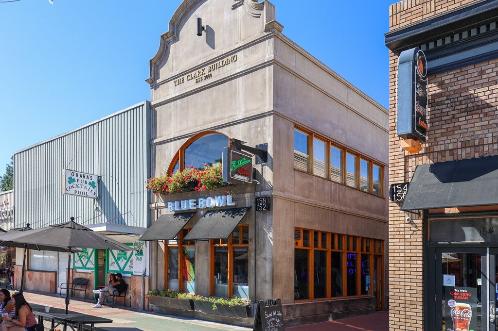 Vita Apartment Homes