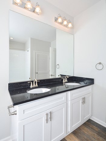 White Bathroom at Westchester at the Pavilions in Waldorf MD - Photo Gallery 6