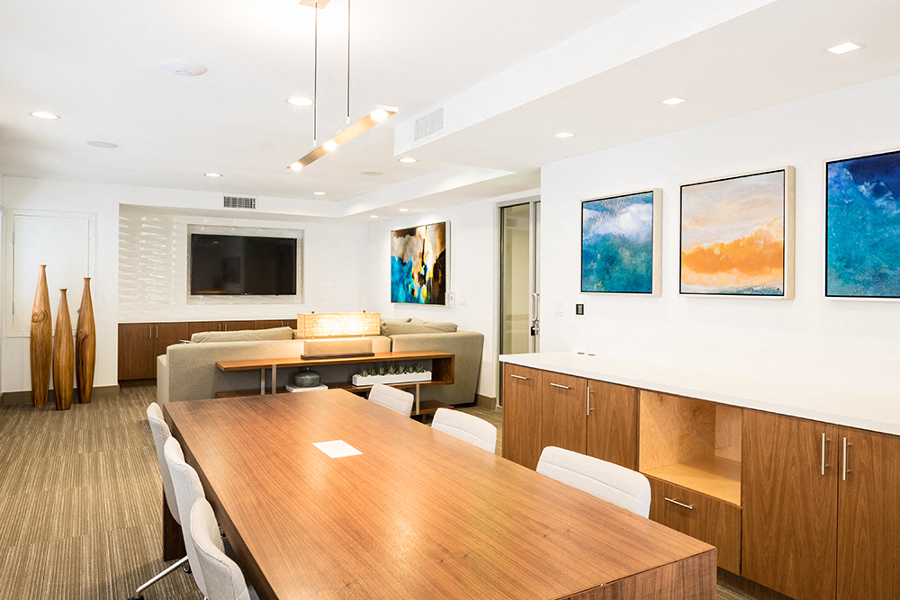 Wi-Fi Café at Apex apartments in Laguna Niguel CA