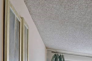 living room at Baycliff Apartments in Richmond, CA