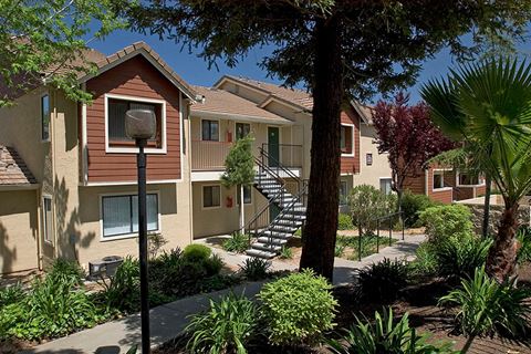 exterior at Belmont Apartment Homes in Pittsburg, CA