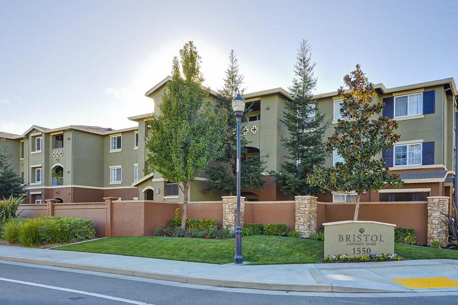 exterior view at Bristol Apartment Homes in Dixon, CA