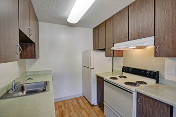 Kitchens at Wyndover Apartment Homes in Novato, CA