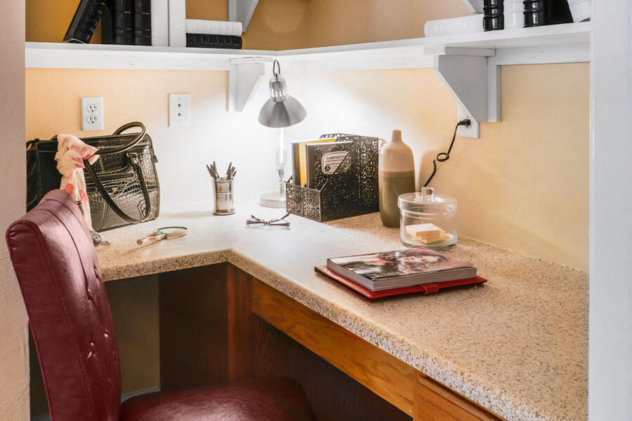 Business center at River Pointe at Den Rock Apartments in Lawrence, MA