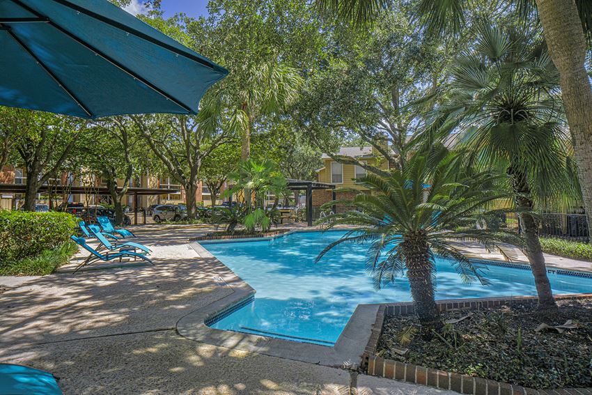 The Edge At Clear Lake Apartments, 2323 Bay Area Blvd, ster, TX