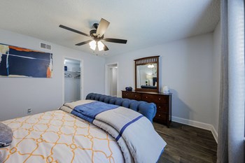 Bedroom - Photo Gallery 16