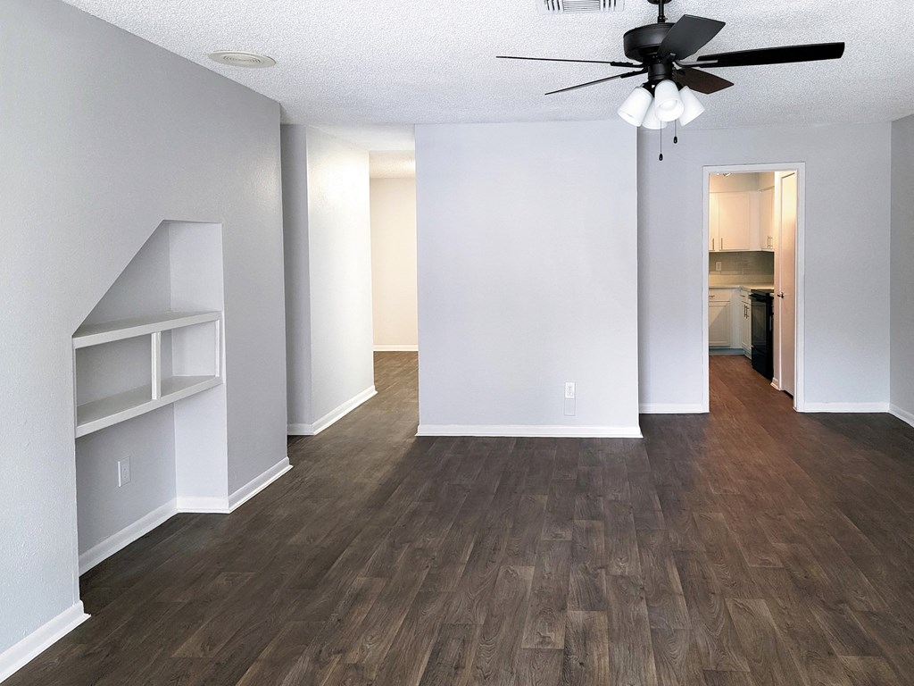Townhomes Built-In Shelves